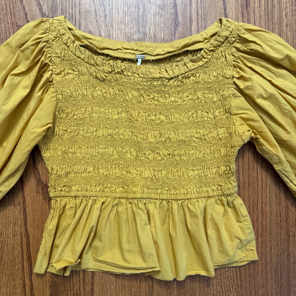 Free People Whoa Yellow Smocked Poplin Off The Shoulder Top size M - Picture 4 of 13